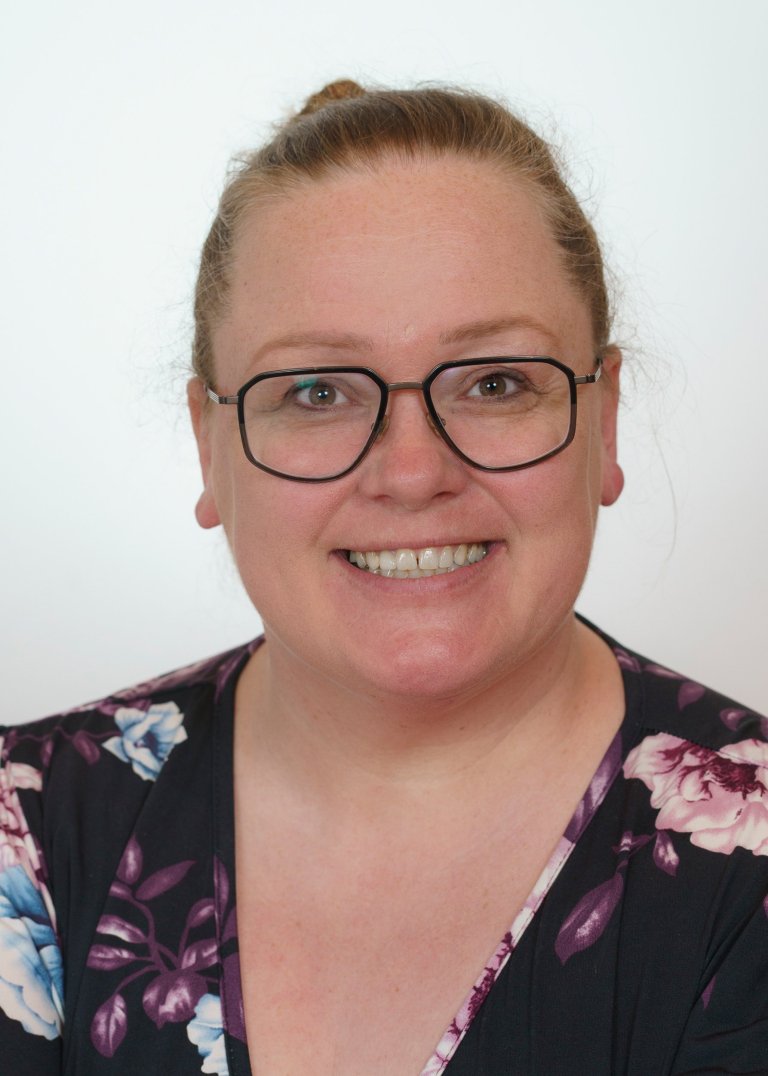 Esther Kjartansdóttir