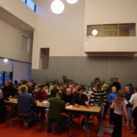 Teiknaðu andlit
