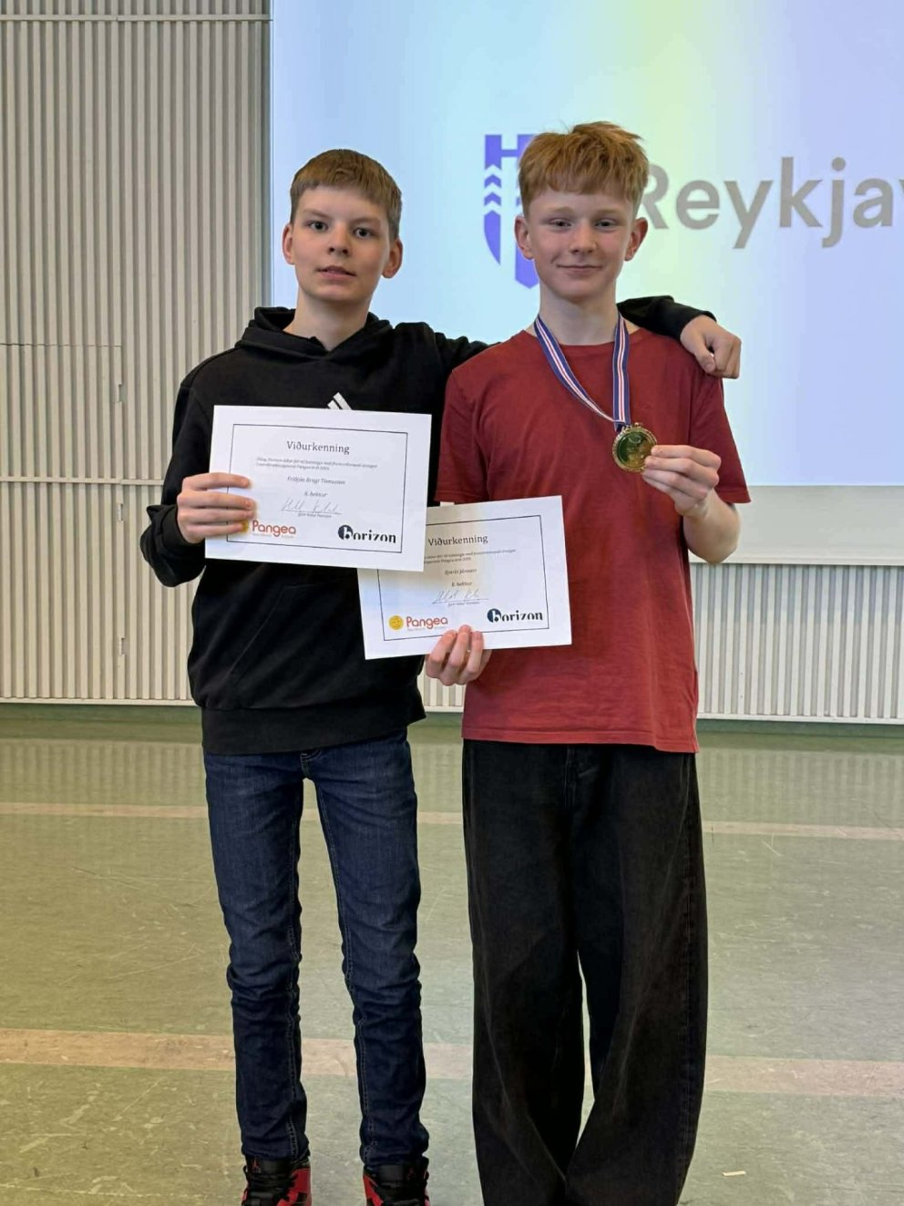 Fulltrúar Egilsstaðaskóla í Pangea stærðfræðikeppninni